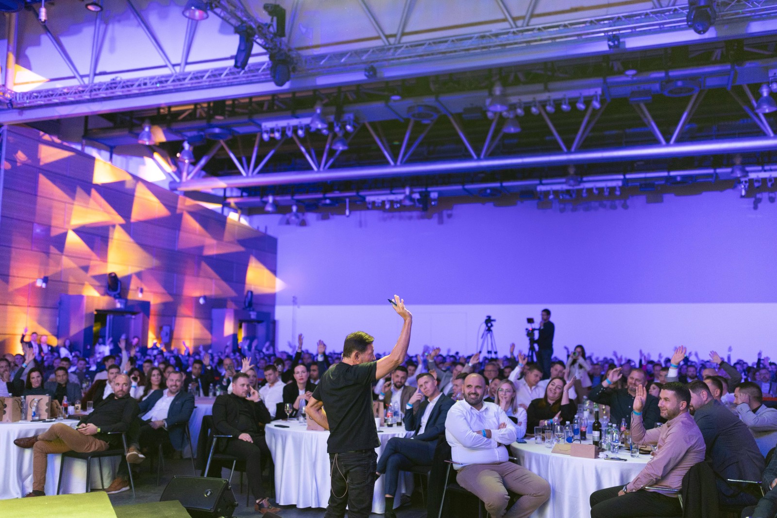 Prodajni mindset Jordan Belfort konferencija 2023 (1).jpg